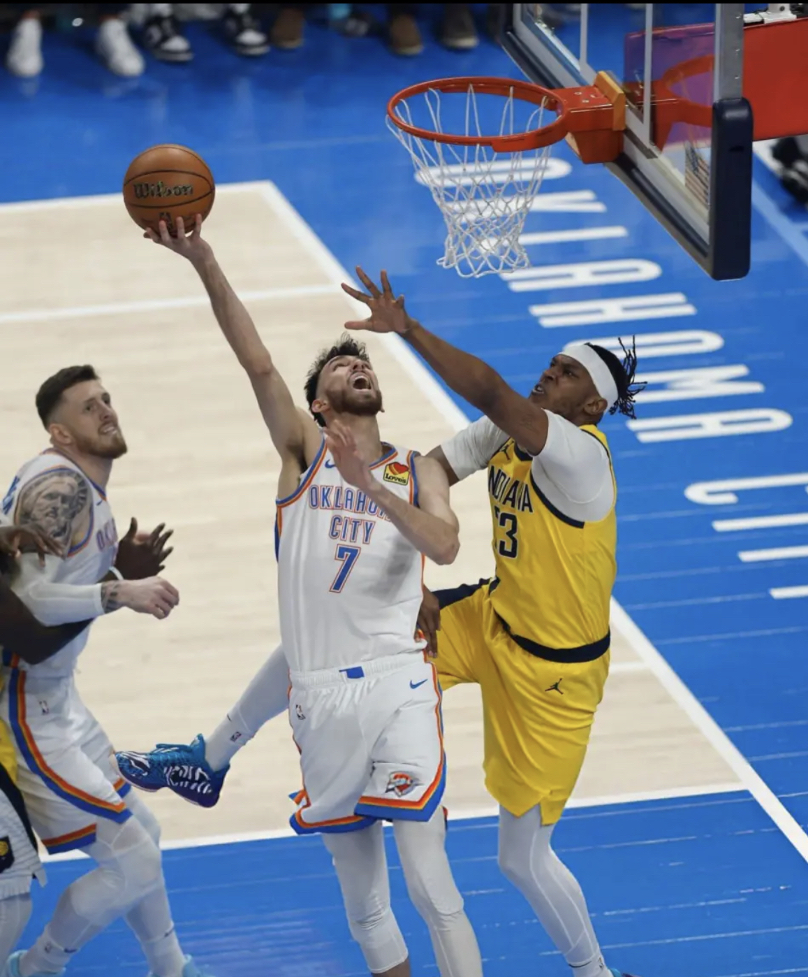 夏季联赛决赛对决在即！纽约尼克斯演练定位球，多特蒙德密集防守应对(多特蒙德vs蒙特雷)